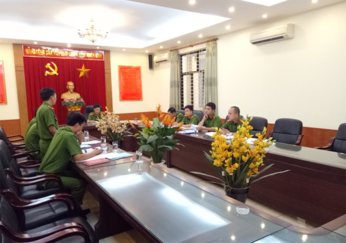Trường Đại học PCCC tổ chức hội thảo tập bài giảng của Khoa Tự động và phương tiện kỹ thuật PC, CC, CN, CH