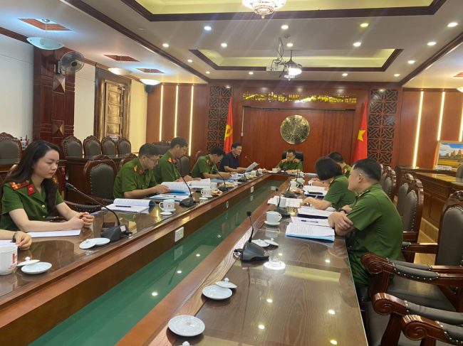 Trường Đại học PCCC tổ chức nghiệm thu tài liệu dạy học do giảng viên Khoa Luật làm chủ biên